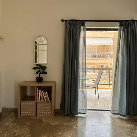 Apartment Seaside With Parking In Melissi Melíssion