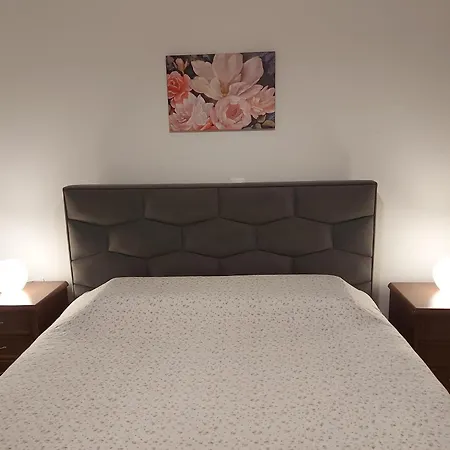 Seaside With Parking In Melissi Apartment