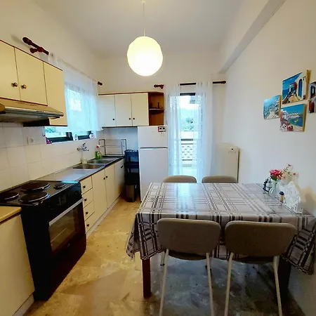 Seaside With Parking In Melissi Apartment