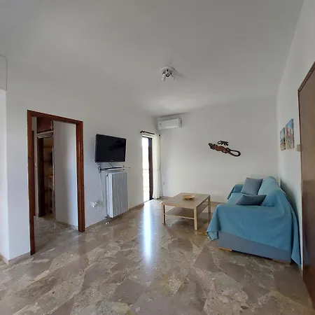 Lejlighed Seaside With Parking In Melissi