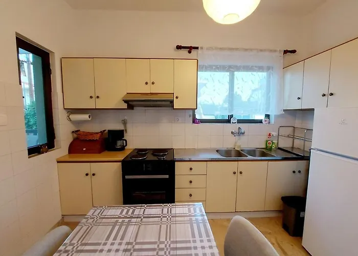 Seaside With Parking In Melissi Apartamento *