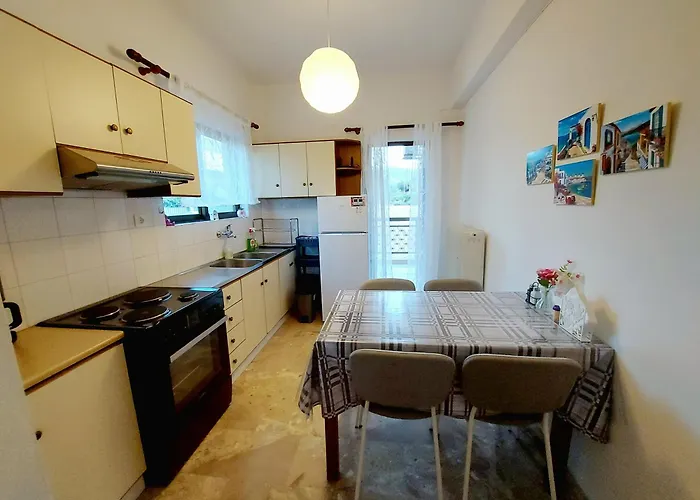 Seaside With Parking In Melissi 아파트