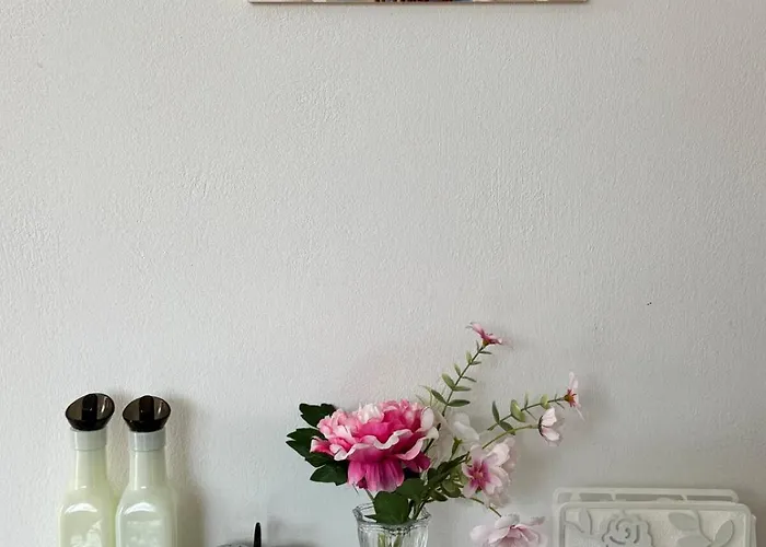 Seaside With Parking In Melissi *