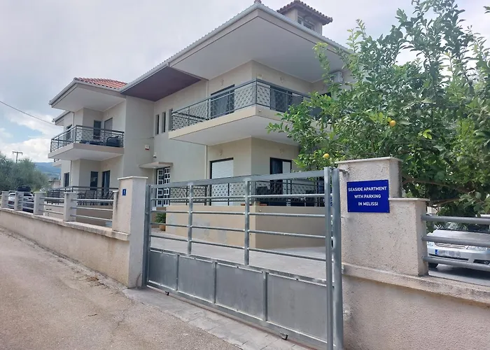 Seaside With Parking In Melissi *